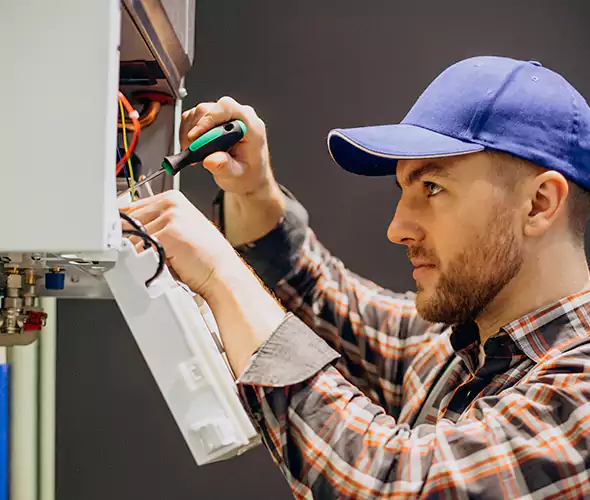 Expert Plumber for Tankless Water Heater Maintenance in Coral Gables, FL: Schedule Professional Maintenance Services with Us